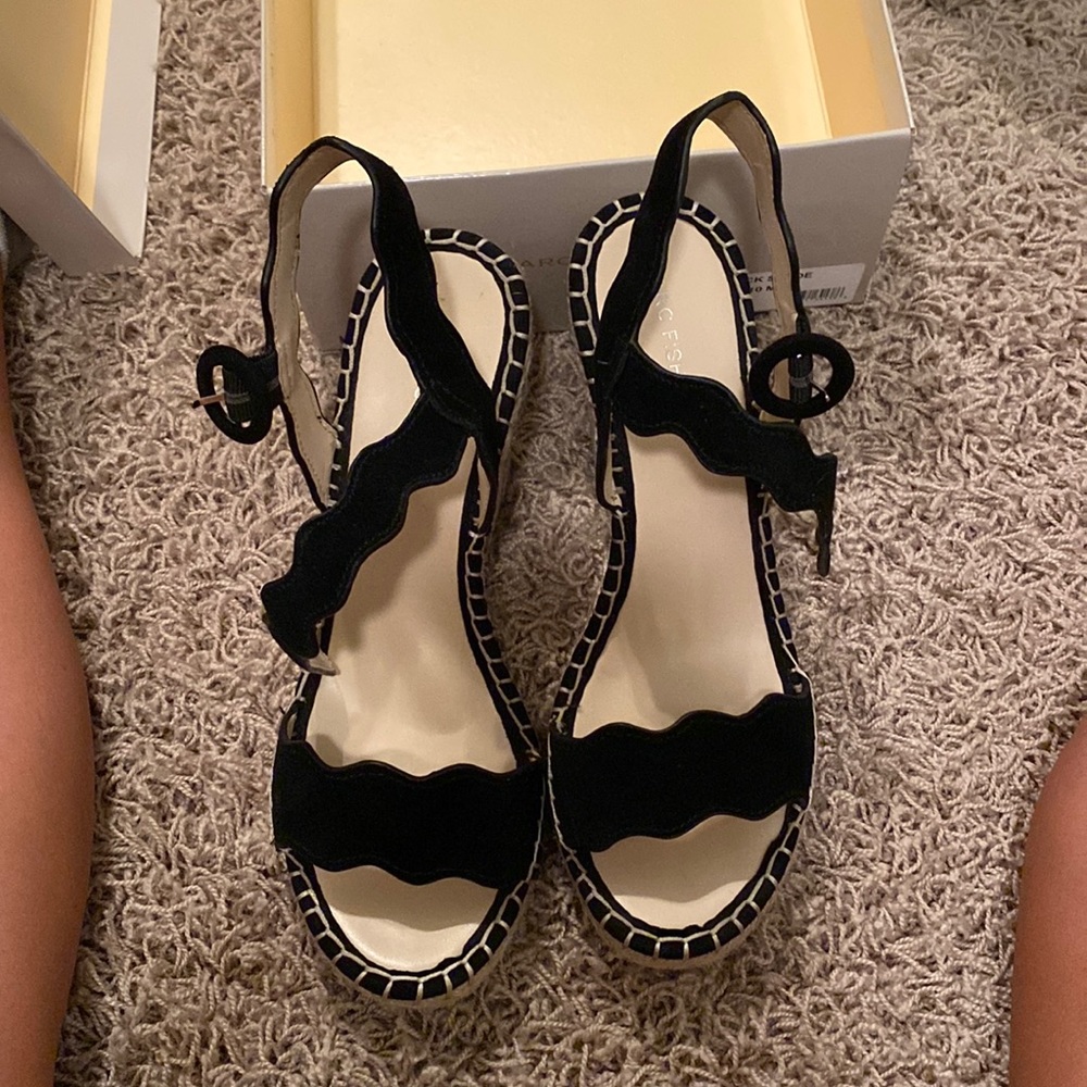 Marc fisher wedges
